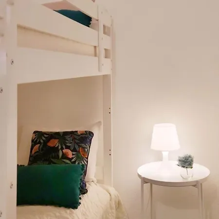 House * سينيسكولا